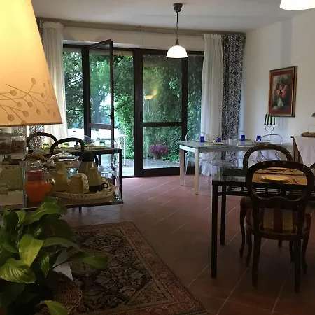 Casa Tomato *
